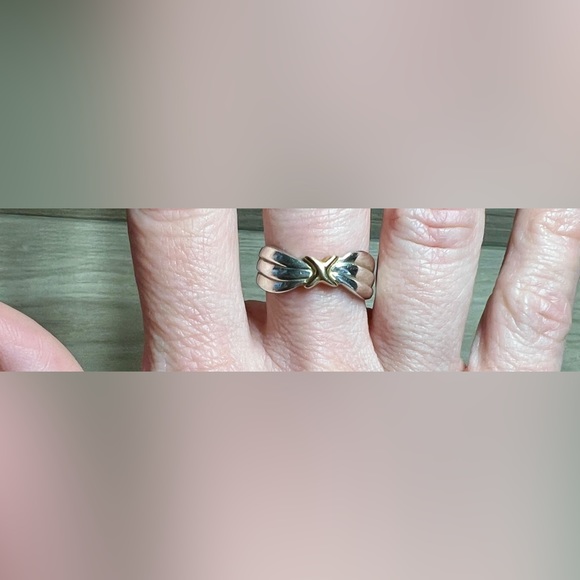 Vintage Designer Hallmarked Sterling Silver &18K Gold Fluted "X" Ring, 5.5g - Picture 8 of 10